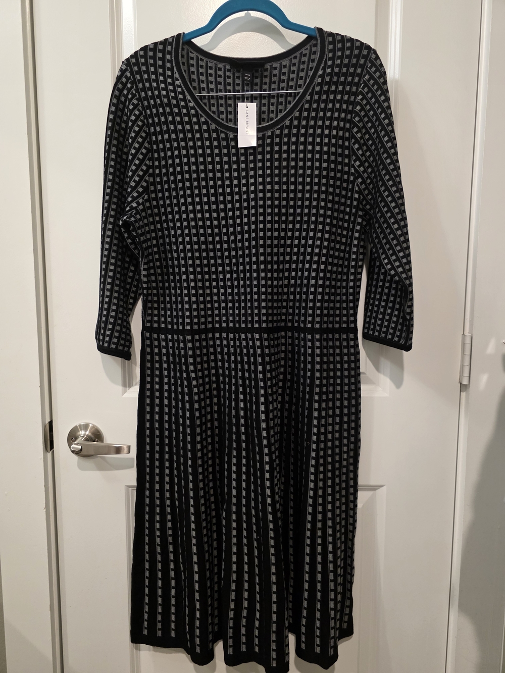 NWT Lane Bryant Sweater Knit Fit & Flare Dress 14/16 Black Gray